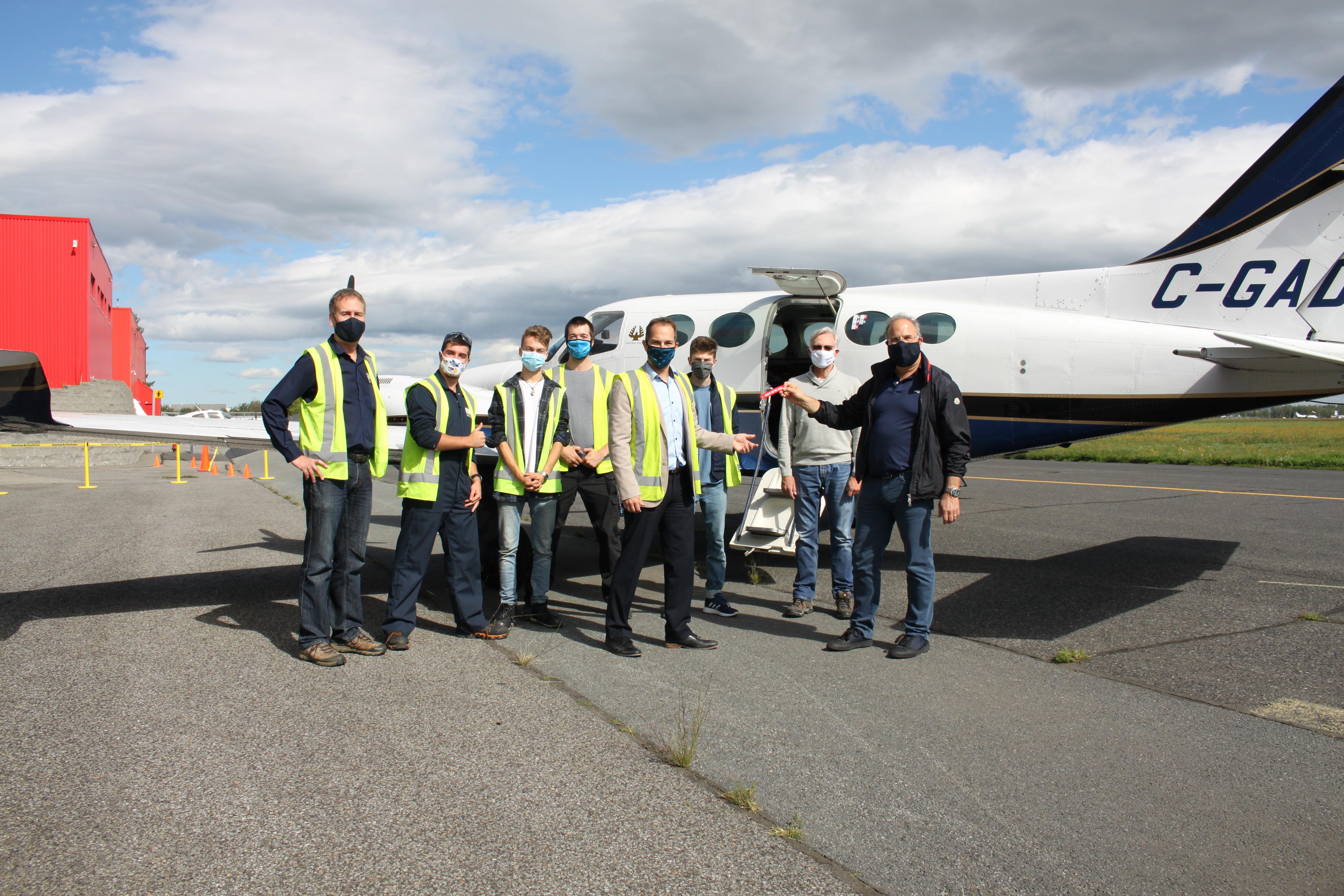 Passation_cles_Cessna421ÉNA.JPG
